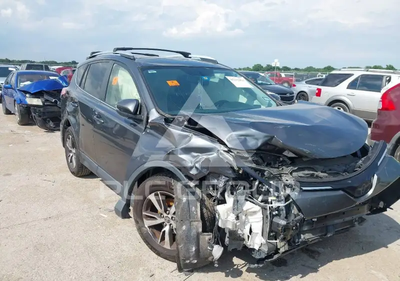 2016 Toyota RAV4 photo
