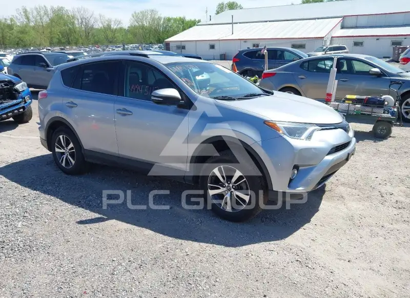 2016 Toyota RAV4 photo