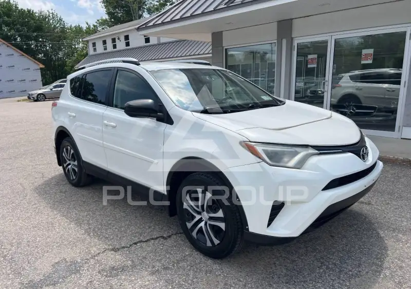 2016 Toyota RAV4 фото