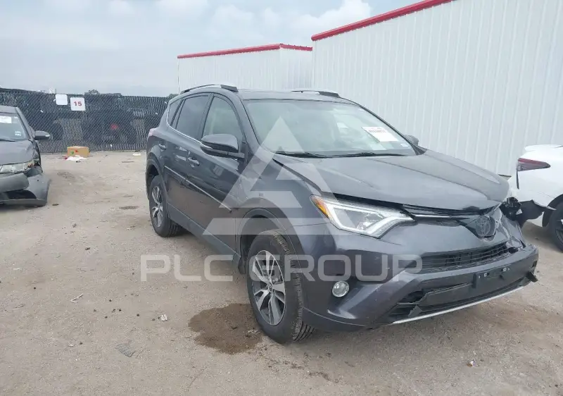 2016 Toyota RAV4 photo
