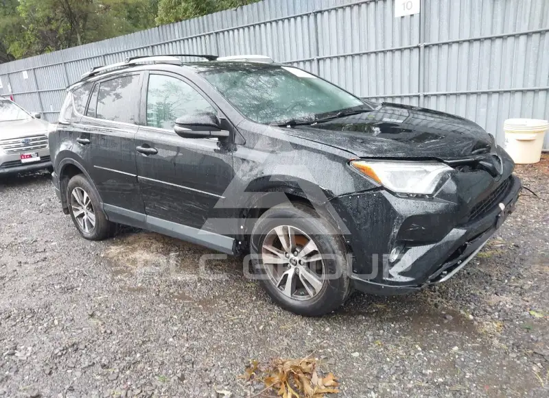 2016 Toyota RAV4 photo
