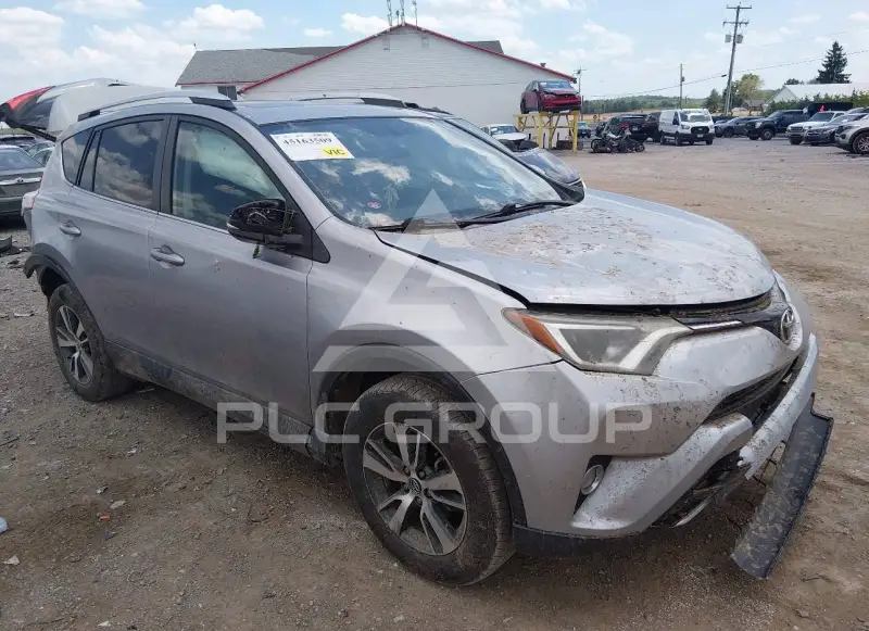 2016 Toyota RAV4 фото