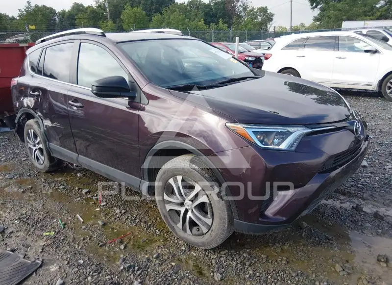 2016 Toyota RAV4 фото