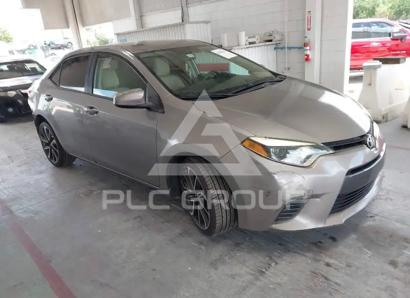 2016 Toyota COROLLA фото