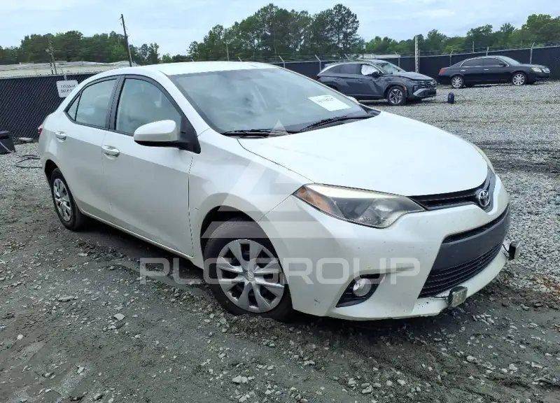 2016 Toyota COROLLA фото