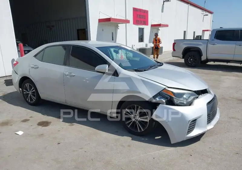 2016 Toyota COROLLA фото
