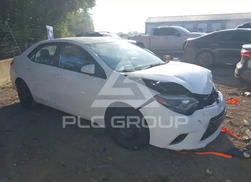 2016 Toyota COROLLA фото