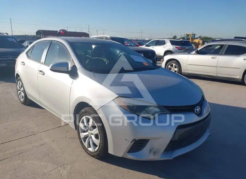 2016 Toyota COROLLA фото