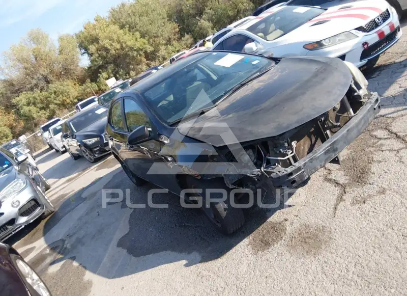 2016 Toyota COROLLA фото