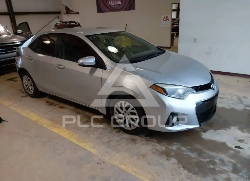 2016 Toyota COROLLA фото