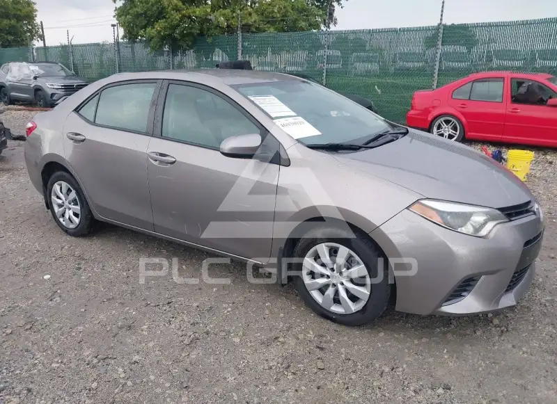 2016 Toyota COROLLA фото