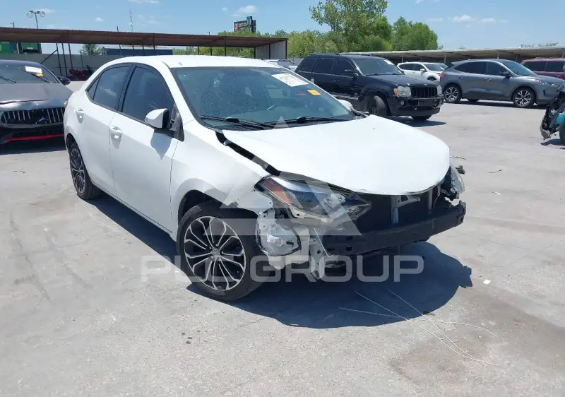 2016 Toyota COROLLA фото