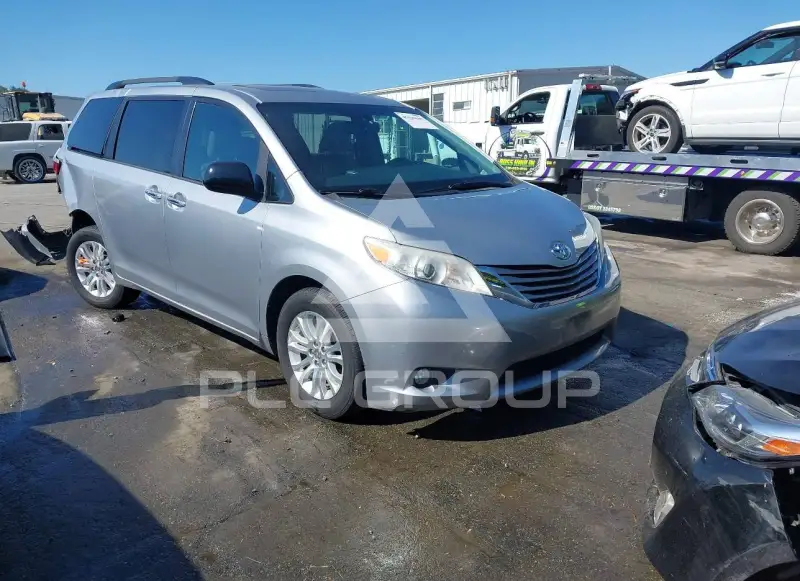 2016 Toyota SIENNA фото