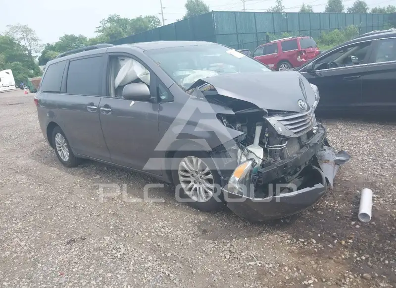 2016 Toyota SIENNA фото