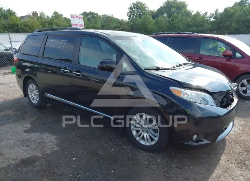2016 Toyota SIENNA фото