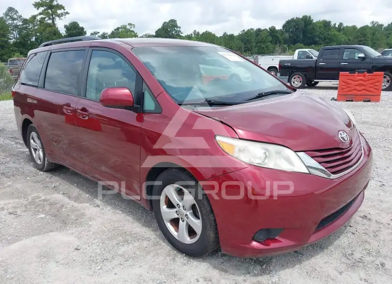 2016 Toyota SIENNA фото