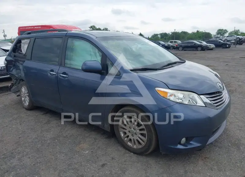 2016 Toyota SIENNA фото