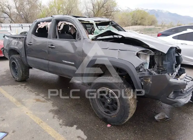 2016 Toyota TACOMA photo