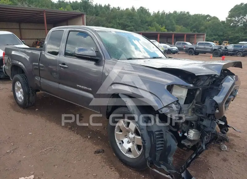 2016 Toyota TACOMA photo