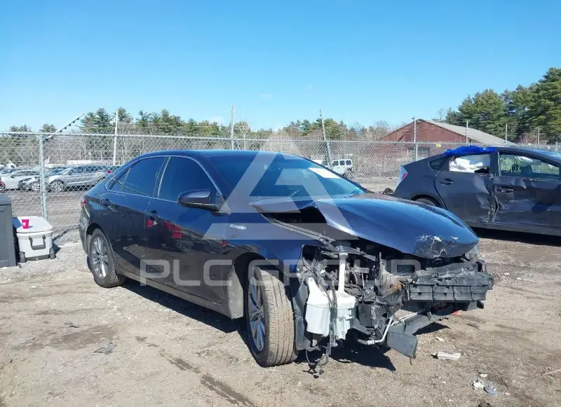 2016 Toyota CAMRY фото
