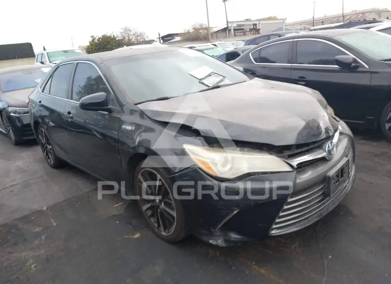 2016 Toyota CAMRY фото