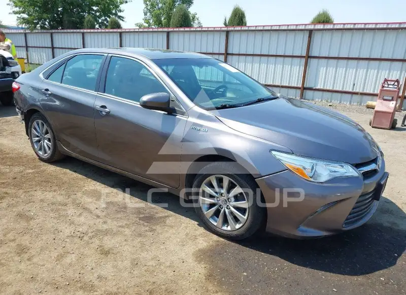 2016 Toyota CAMRY фото