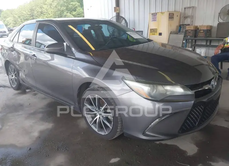 2016 Toyota CAMRY фото