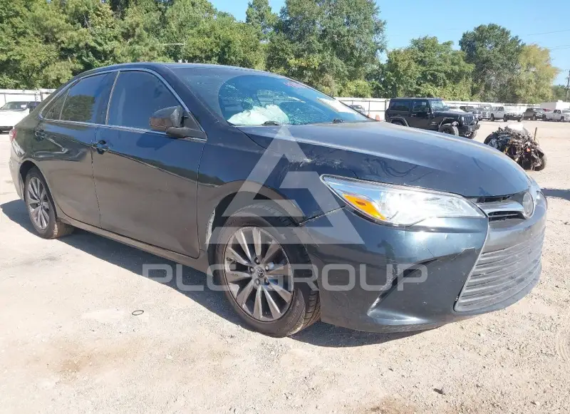 2016 Toyota CAMRY фото