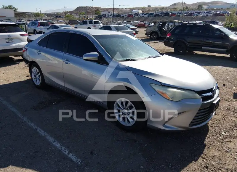 2016 Toyota CAMRY фото