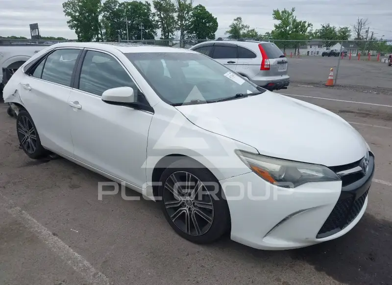 2016 Toyota CAMRY фото