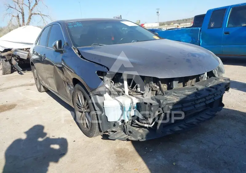 2016 Toyota CAMRY фото