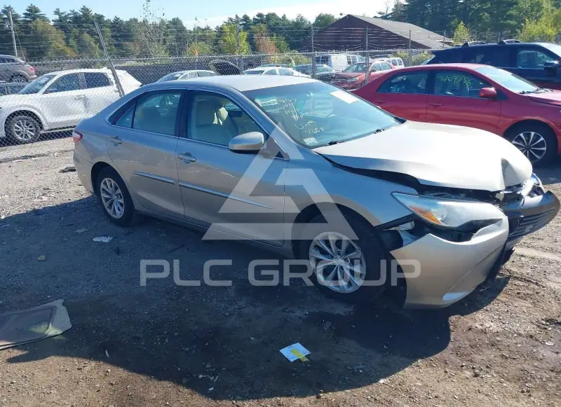 2016 Toyota CAMRY photo