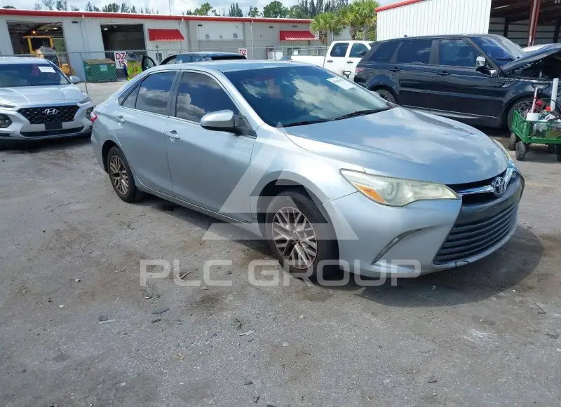 2016 Toyota CAMRY photo