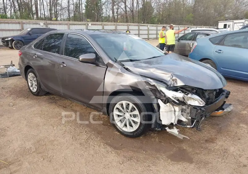 2016 Toyota CAMRY фото