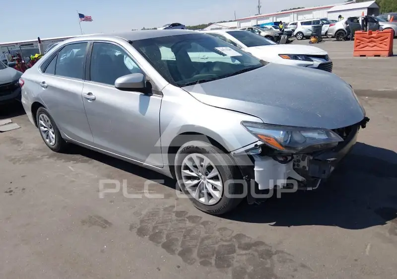 2016 Toyota CAMRY фото