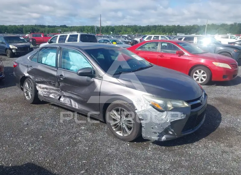 2016 Toyota CAMRY фото