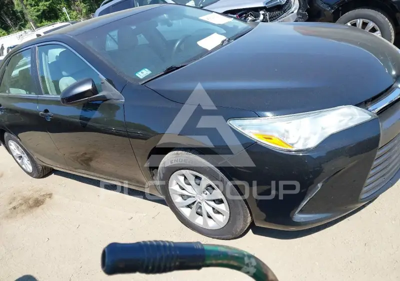 2016 Toyota CAMRY photo