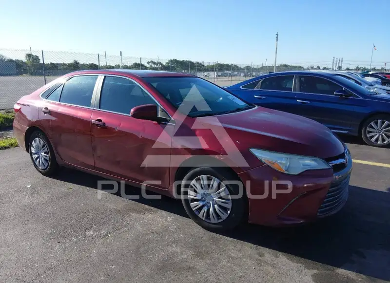 2016 Toyota CAMRY фото