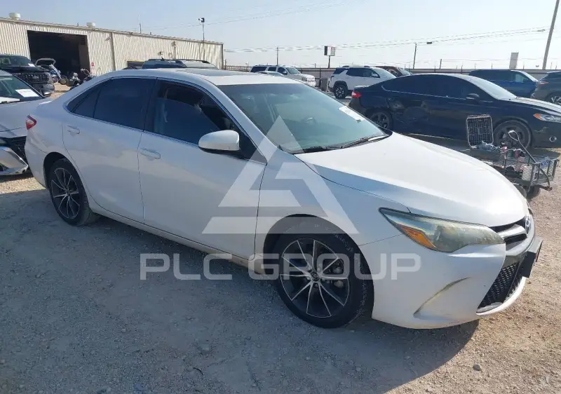 2016 Toyota CAMRY фото