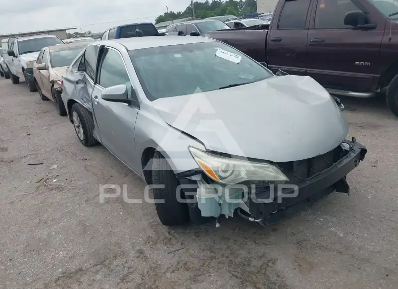 2016 Toyota CAMRY фото