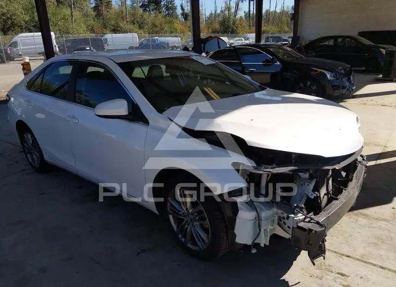 2016 Toyota CAMRY фото