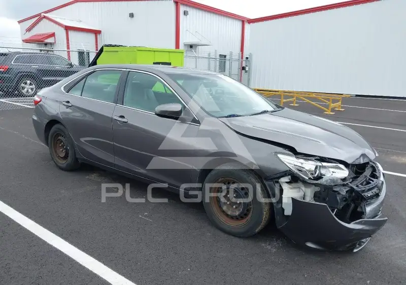 2016 Toyota CAMRY фото