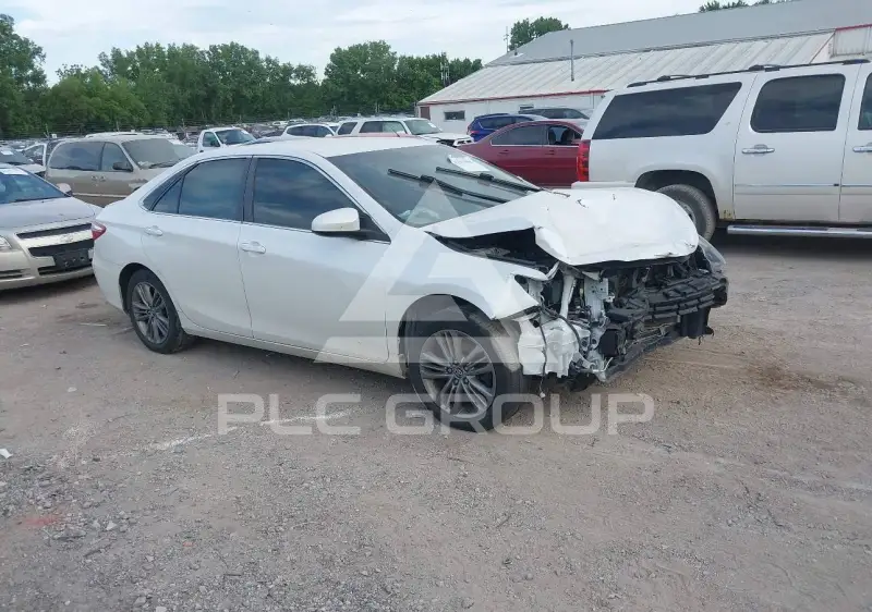 2016 Toyota CAMRY фото