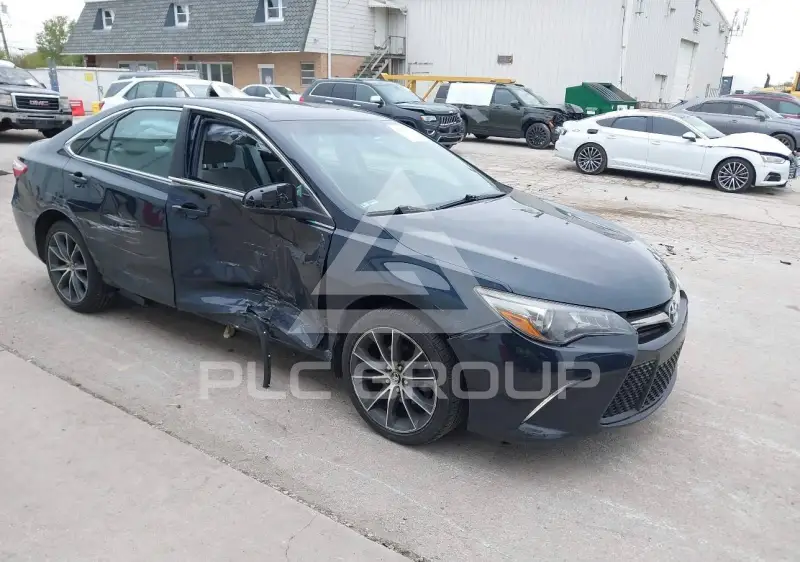 2016 Toyota CAMRY photo