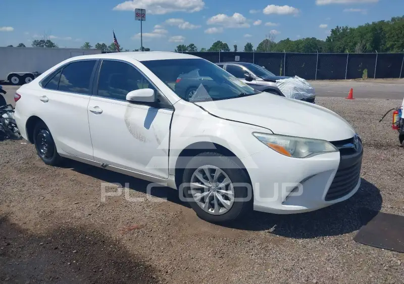 2016 Toyota CAMRY фото
