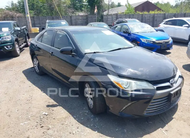 2016 Toyota CAMRY фото