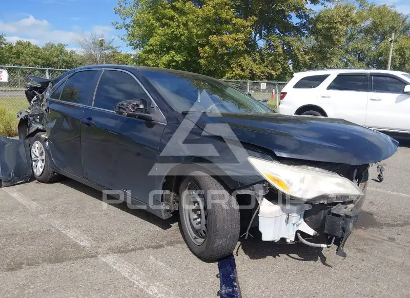 2016 Toyota CAMRY фото