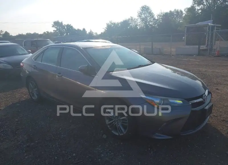 2016 Toyota CAMRY фото