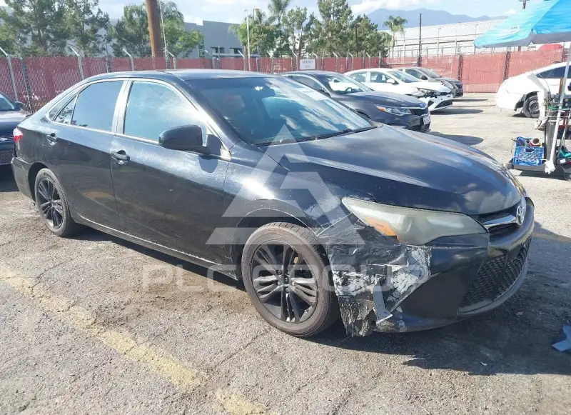 2016 Toyota CAMRY фото