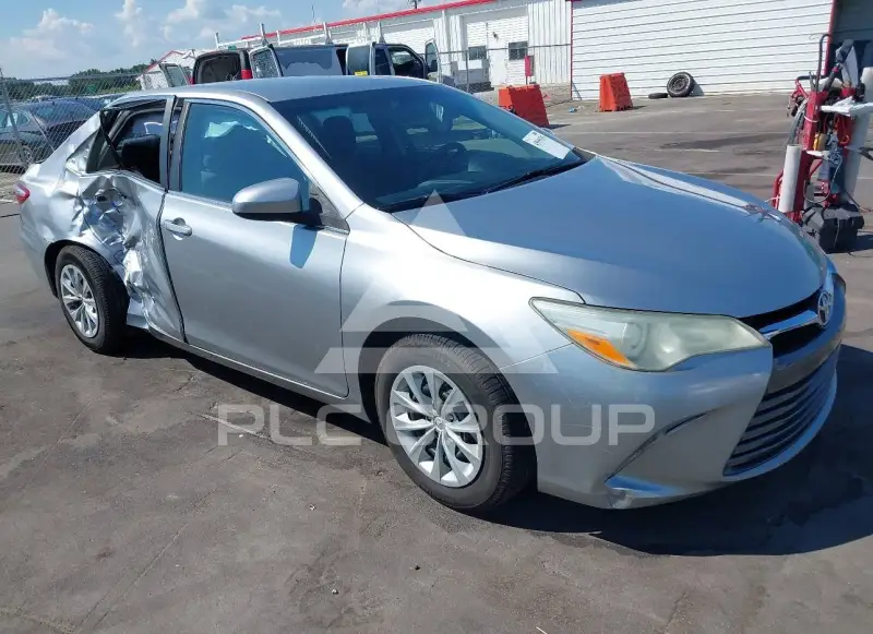 2016 Toyota CAMRY фото